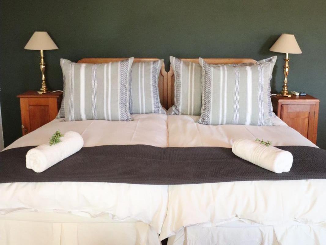 Apartamento Red Mountain Ridge Karoo Oasis And Guest Farm Buffelskloof Exterior foto